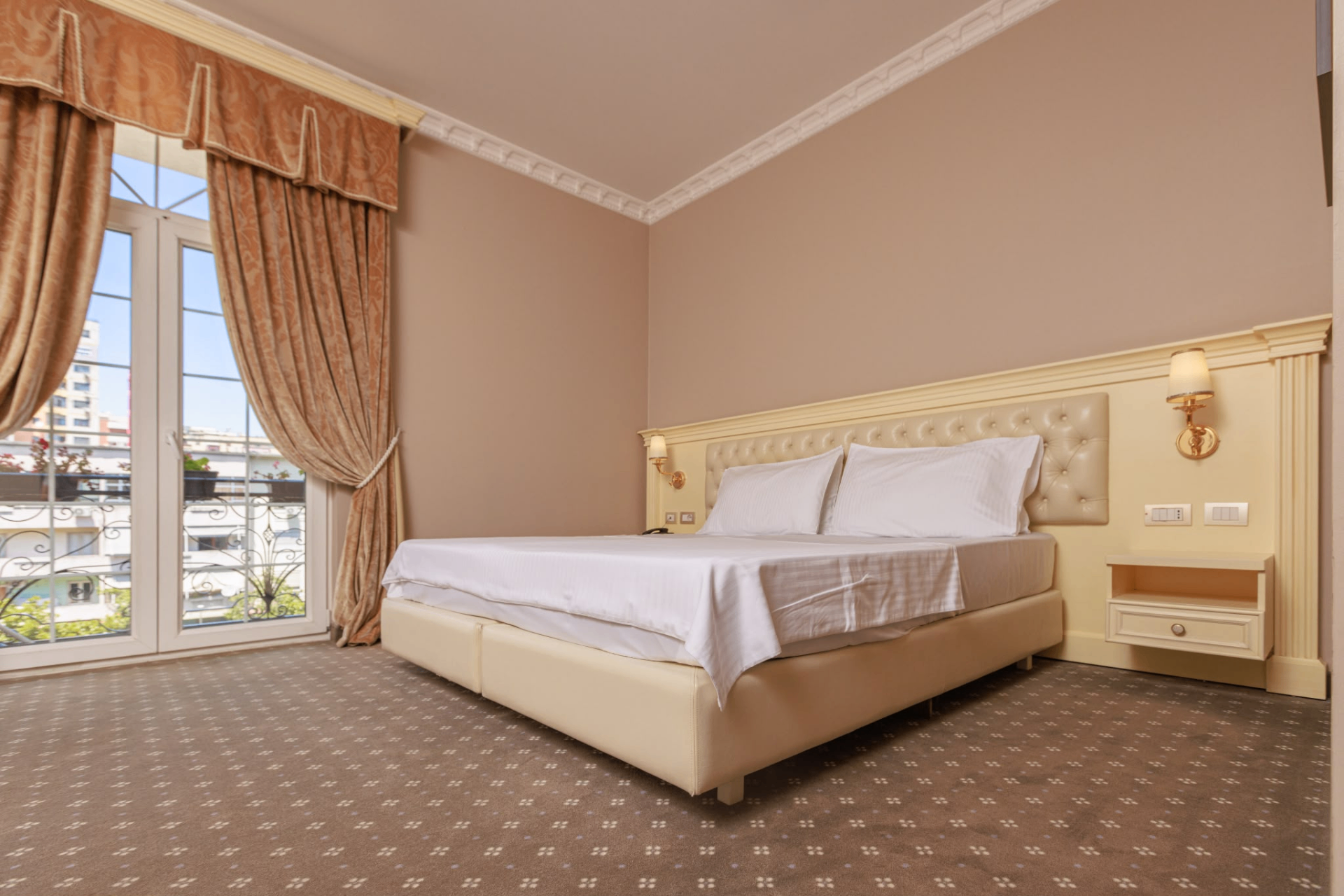 Lot Boutique Hotel 2