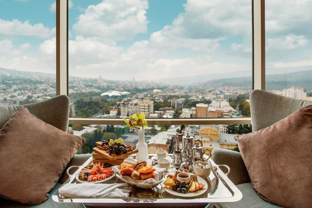 The Biltmore Hotel Tbilisi 4